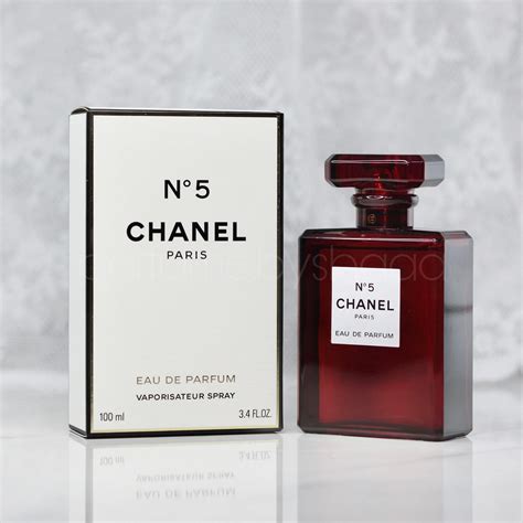 chanel n5 review